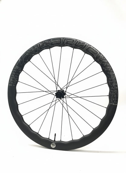 LARUE WAVED ROAD BIKE WHEELS 45/50 DISC BRAKE