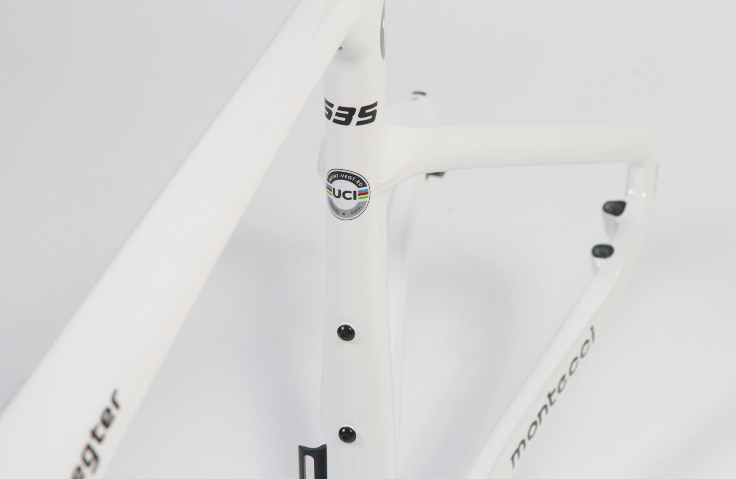 VEGTER - WHITE